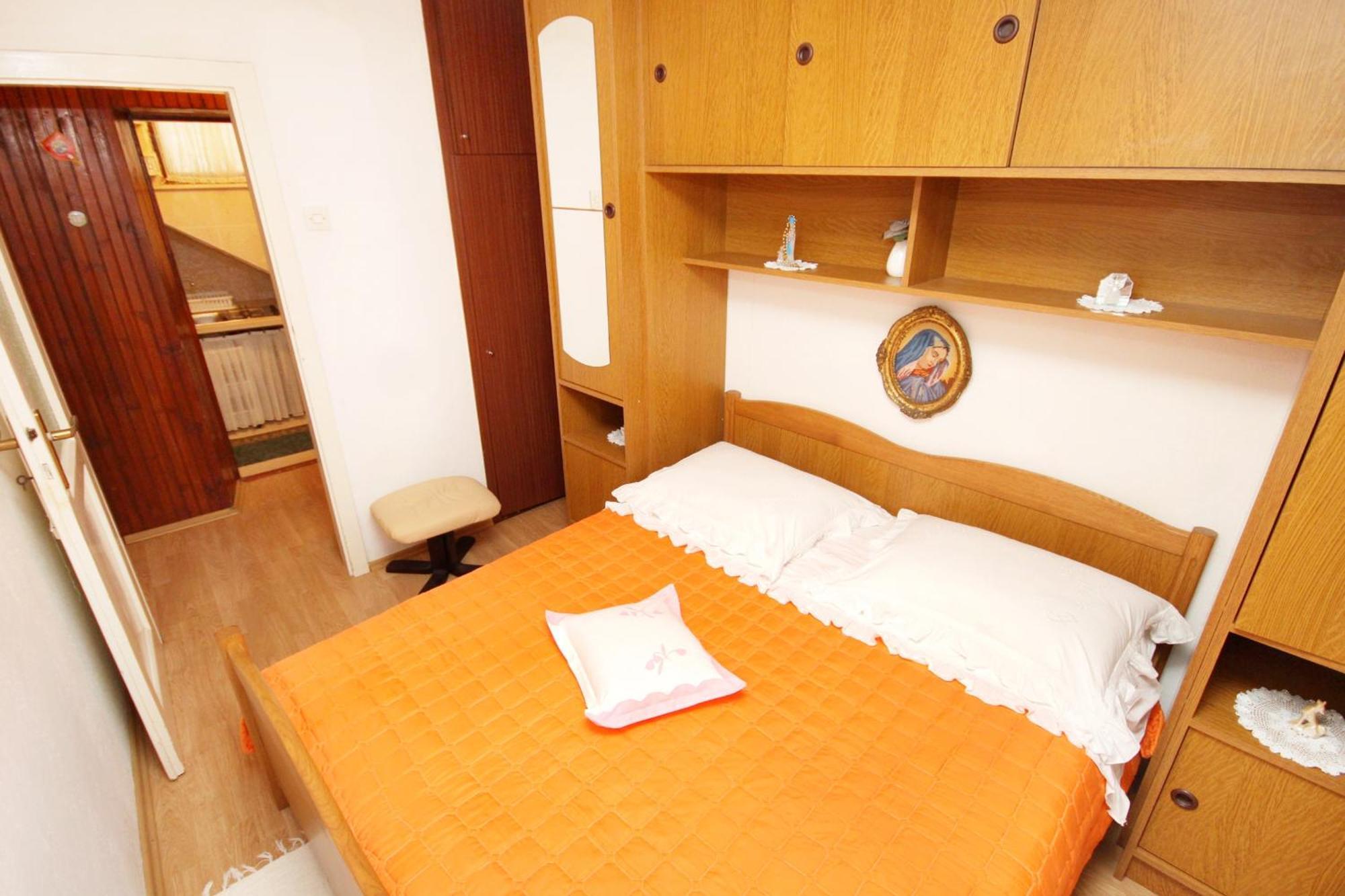 Apartments By The Sea Pucisca, Brac - 770 Номер фото